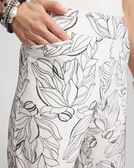 Chico's - Brigitte™ Floral Embroidered Wide-Leg Cropped Pants