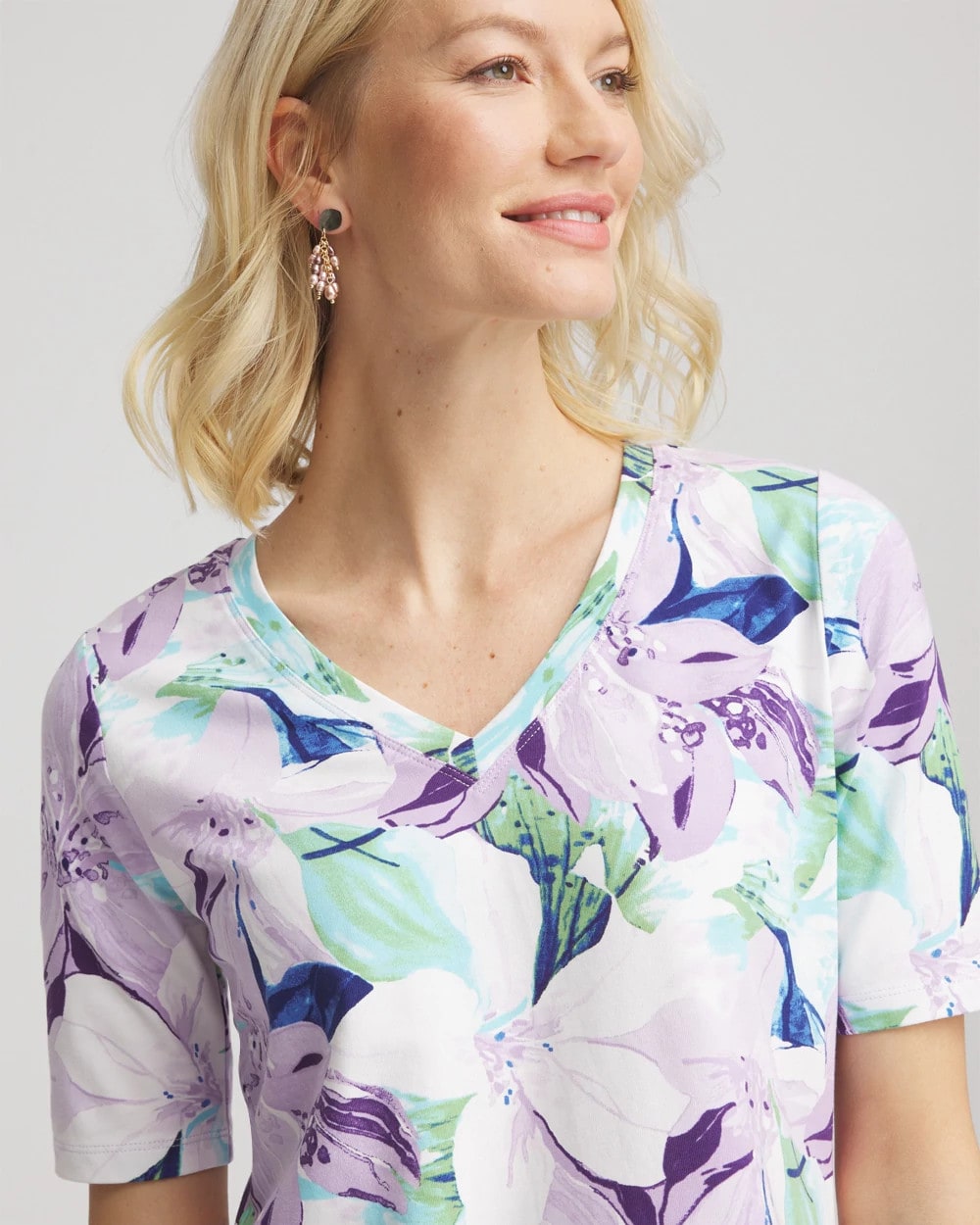Chico's - Lily Print V-Neck Perfect Tee