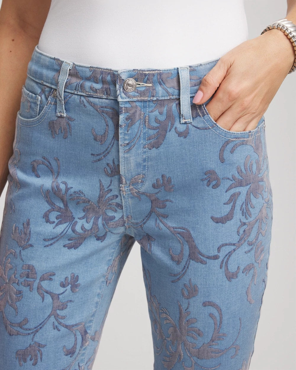 Chico's - Girlfriend Slim Ankle Flocked Jeans