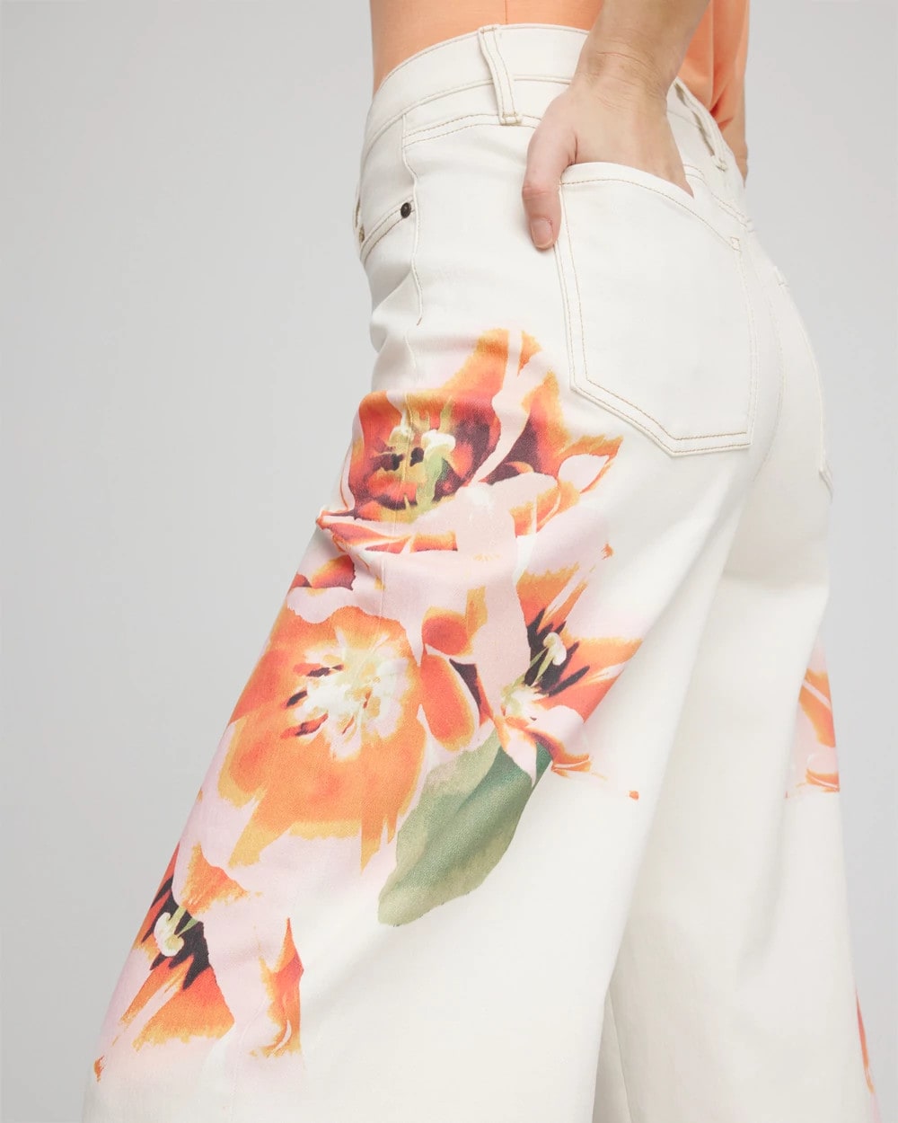 Chico's - Floral High-Rise Wide-Leg Cropped Jeans