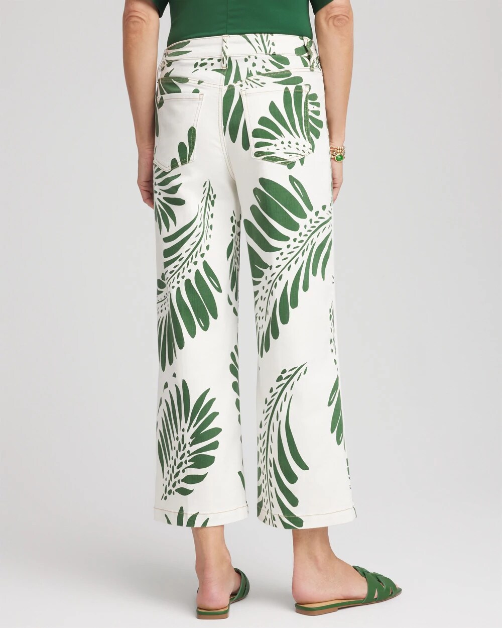 Chico's - Palm-Frond-Motif Pull-On Wide-Leg Cropped Jeans