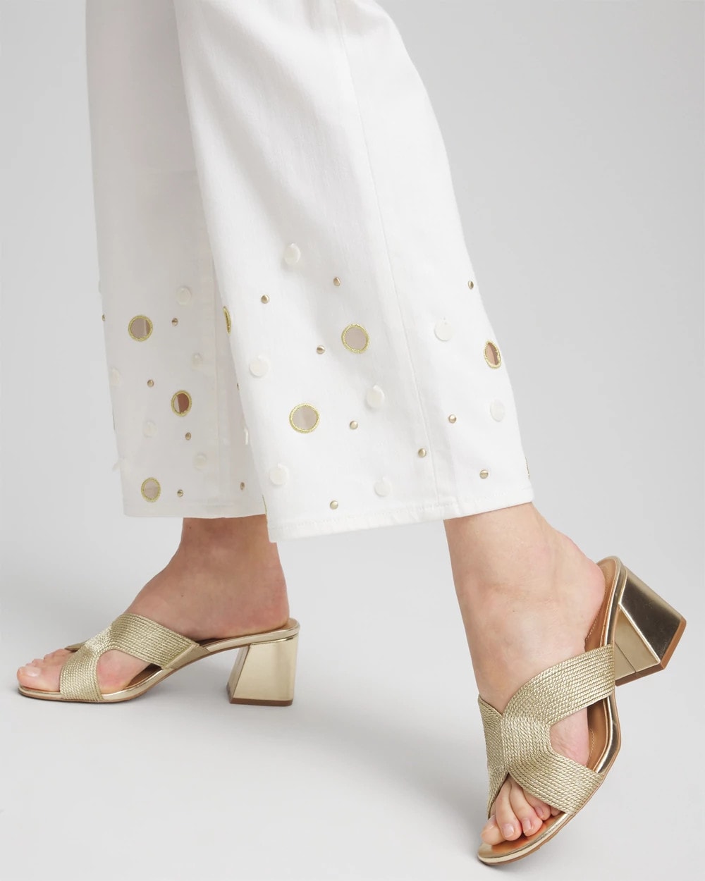 Chico's - Pull-On Embellished Straight-Leg Cropped Jeans