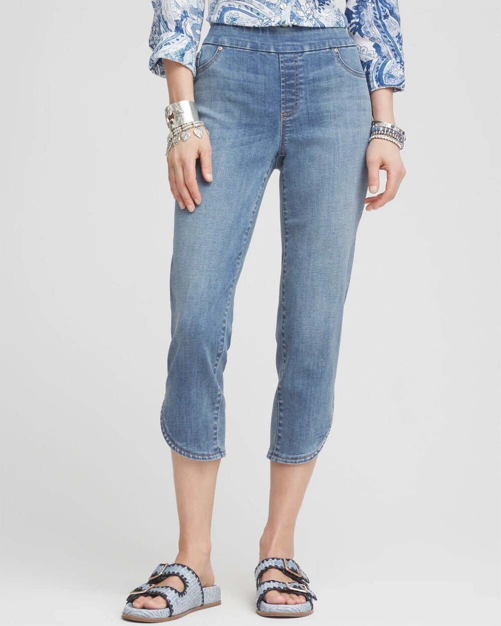 Chico's - Pull-On Dolphin-Hemmed Capri Jeans