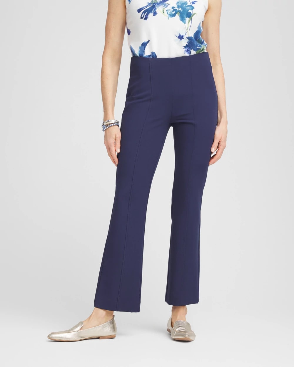 Chico's - Lightweight Juliet Kick Flare Pants