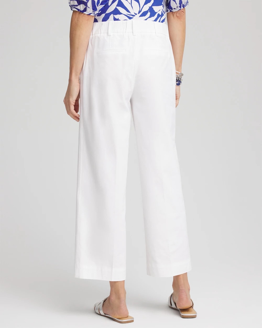 Chico's - Lightweight Relaxed Straight Cropped Pants
