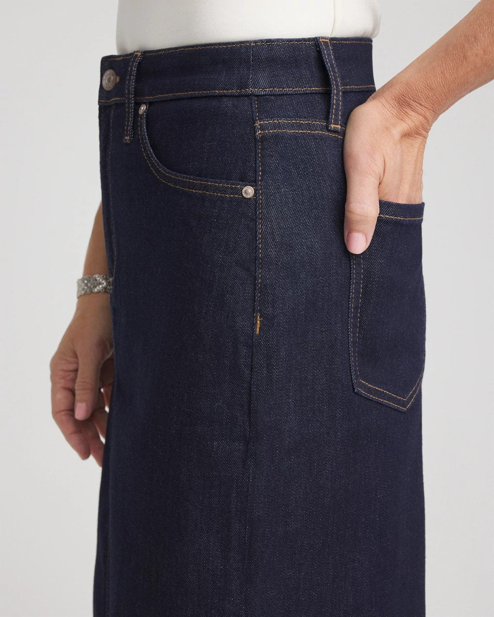 Chico's - High-Rise Straight Stretch-Denim Skirt