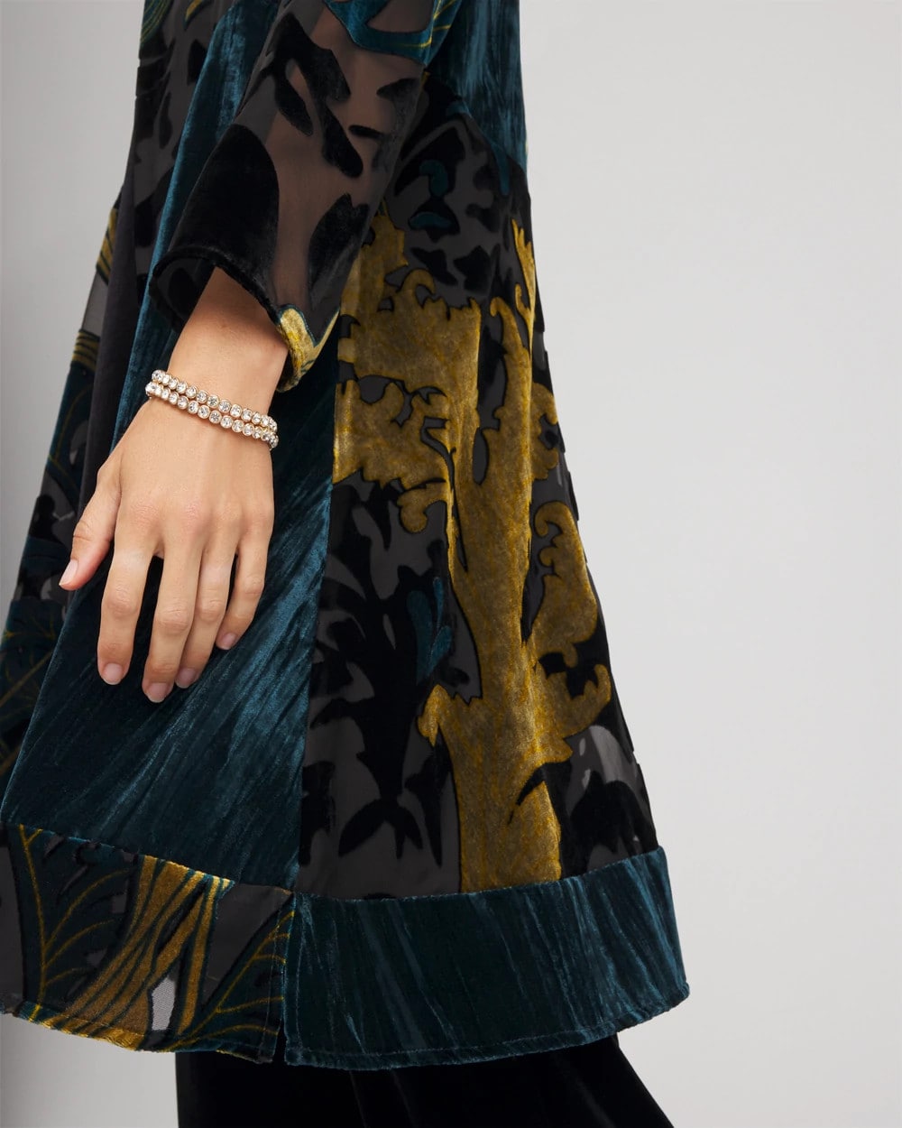 Chico's - Travelers™ Collection Floral Burnout Kimono Jacket
