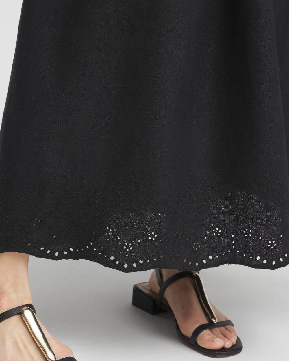 Chico's - Linen Embroidered Scallop Hem Skirt