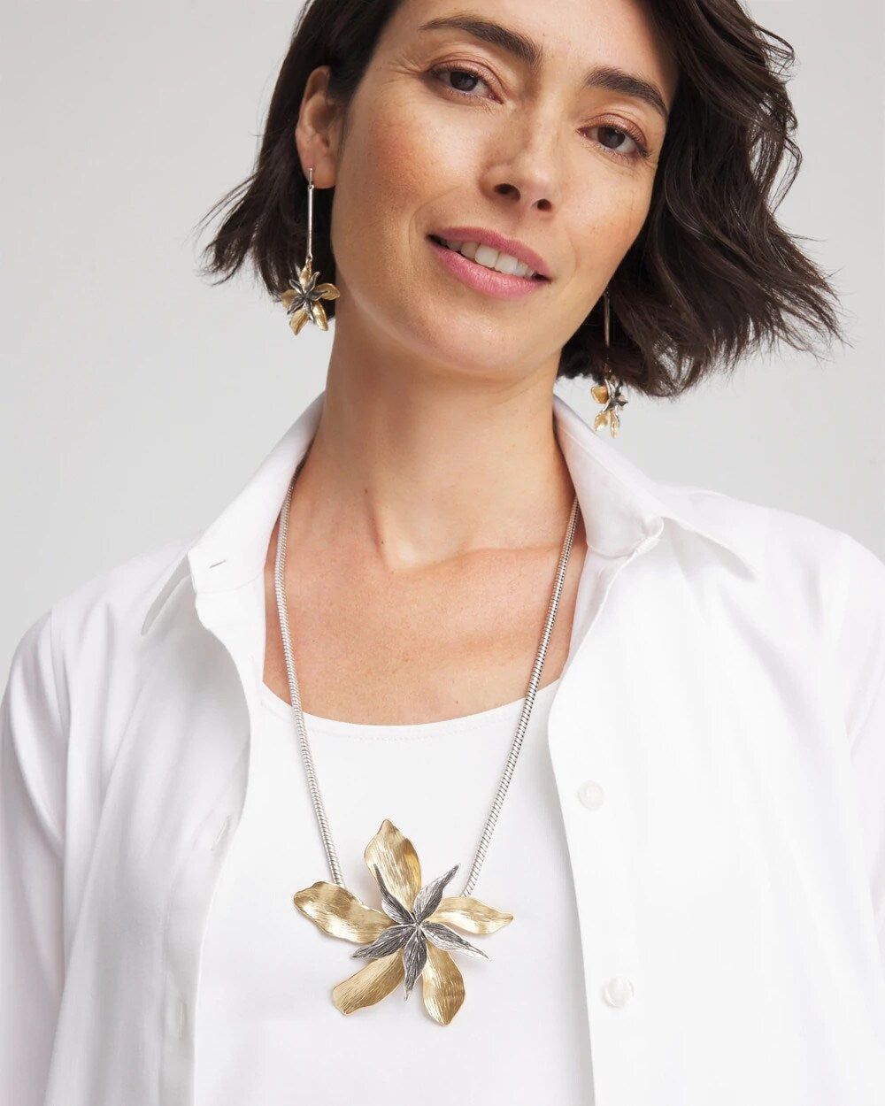 Chico's - Chico's Originals Mixed Metal Flower Pendant Necklace