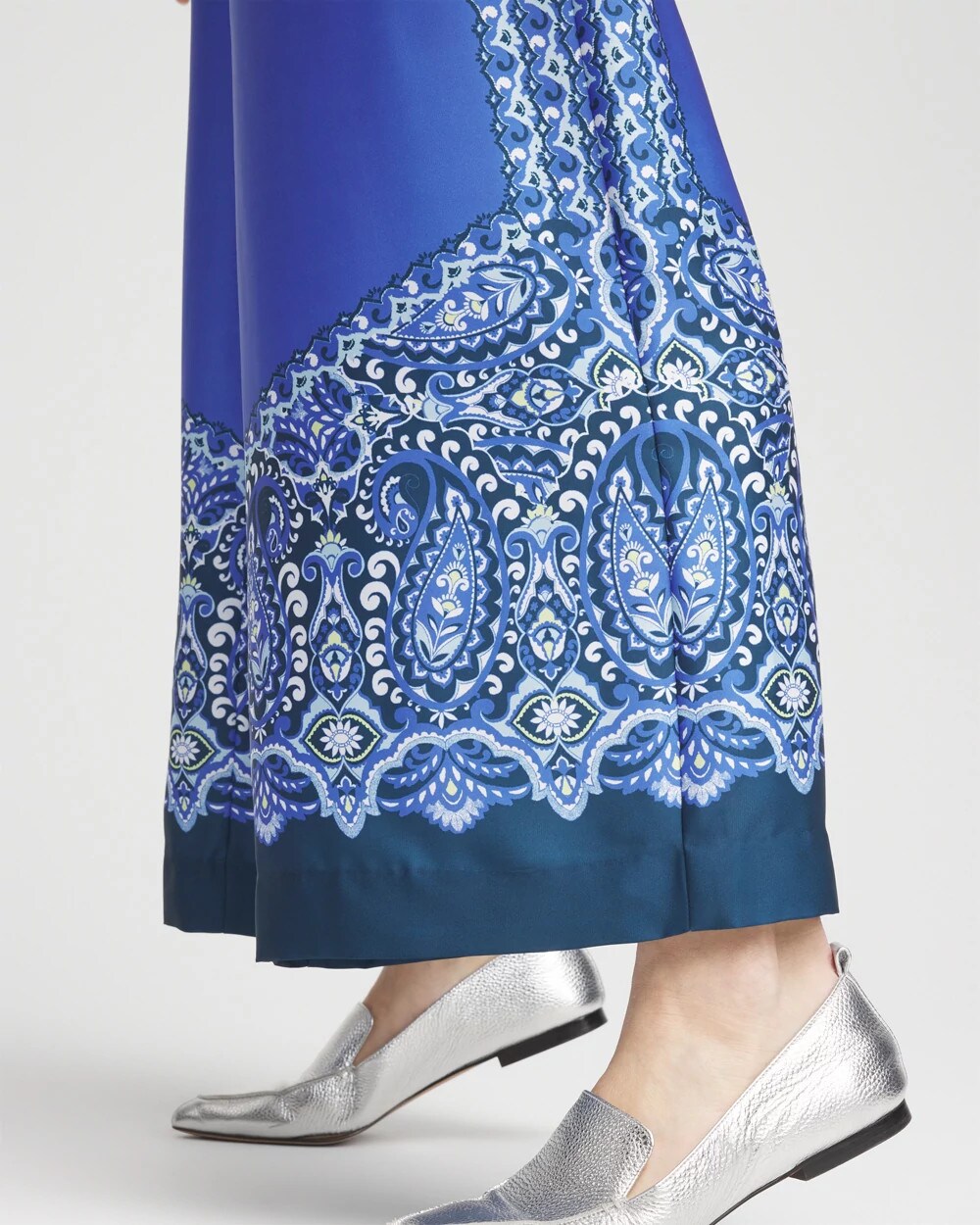 Chico's - Petite Pull-on Paisley Drawstring Cropped Pants