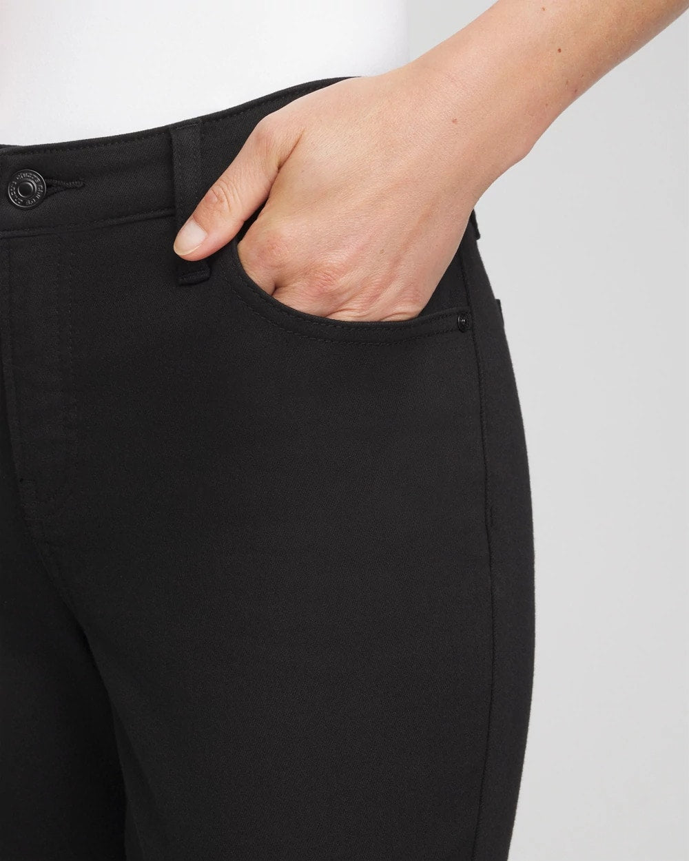 Chico's - Girlfriend Slim Ankle Jeans