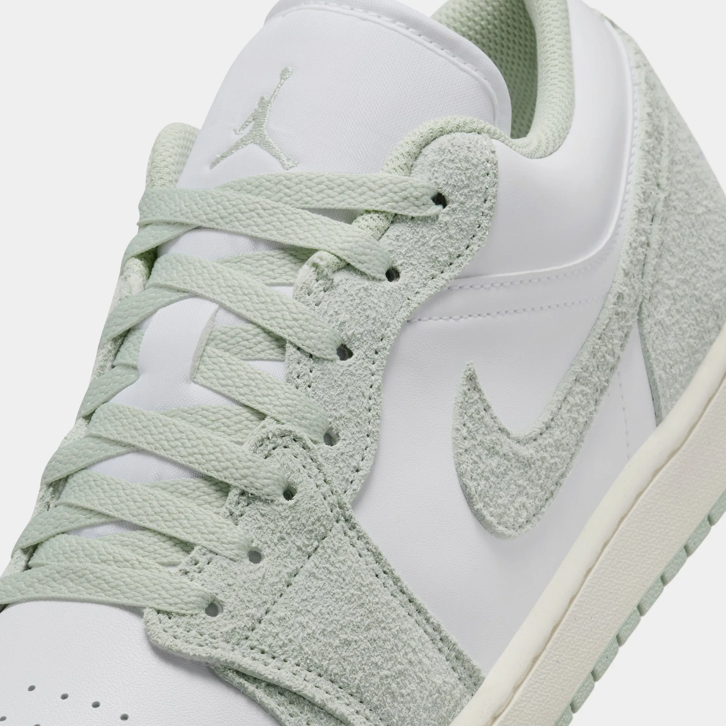 Air Jordan 1 Low SE Mens Lifestyle Shoes (White/Seafoam/Sail)