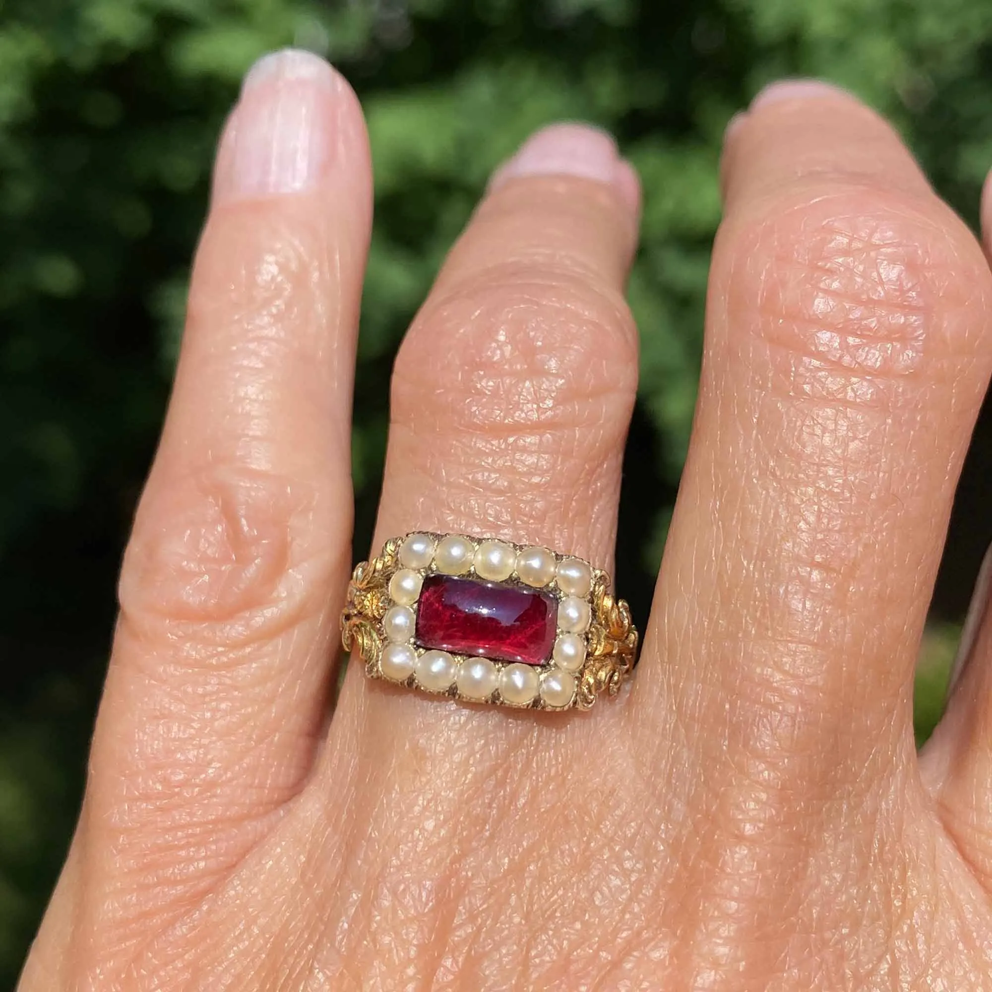 Antique Georgian 15K Gold Pearl Cluster Garnet Ring