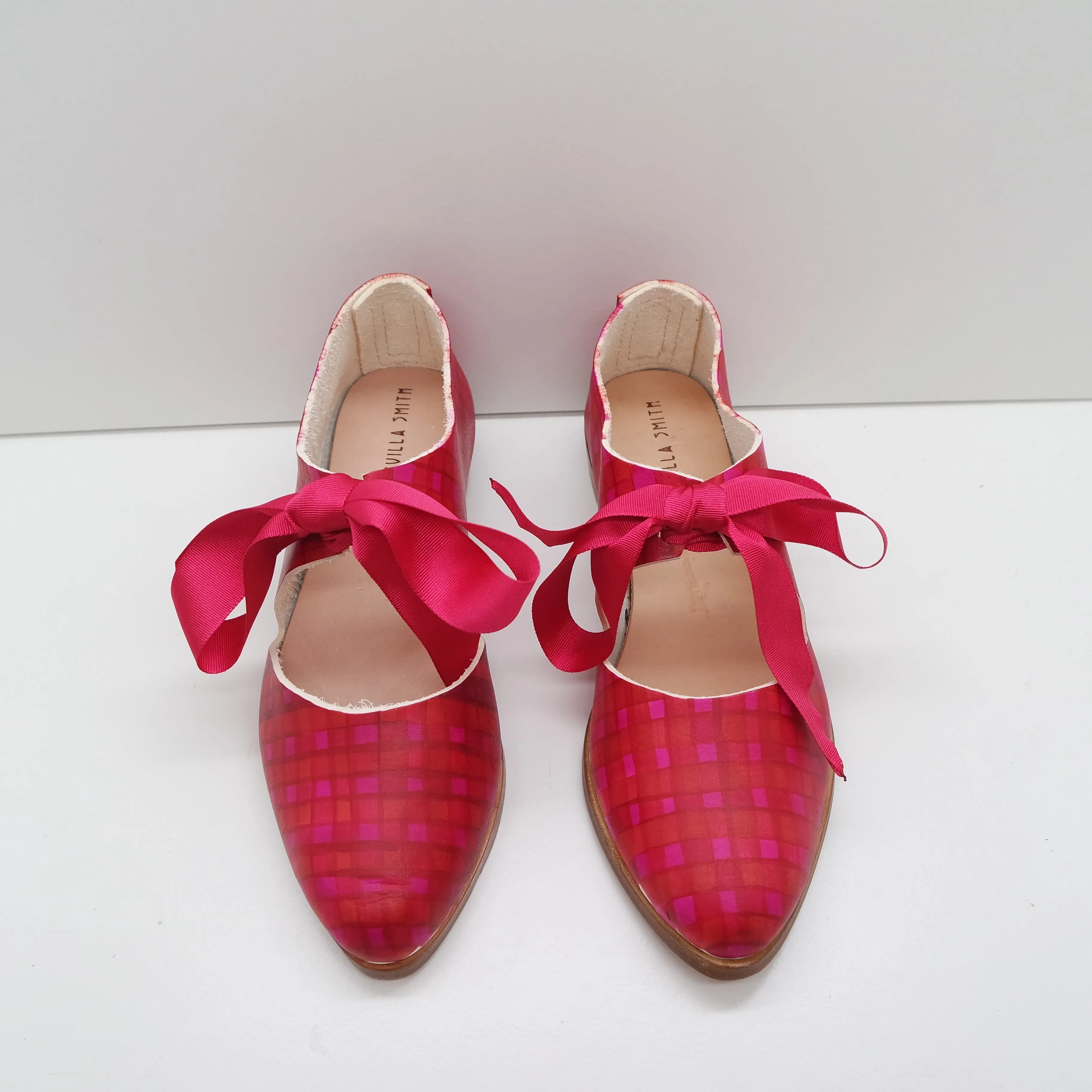 BBF24 SALE. SIZE 35. THE MARY. KILT. TT APPLE RAMBUTAN. RIBBON LACES. 2CM