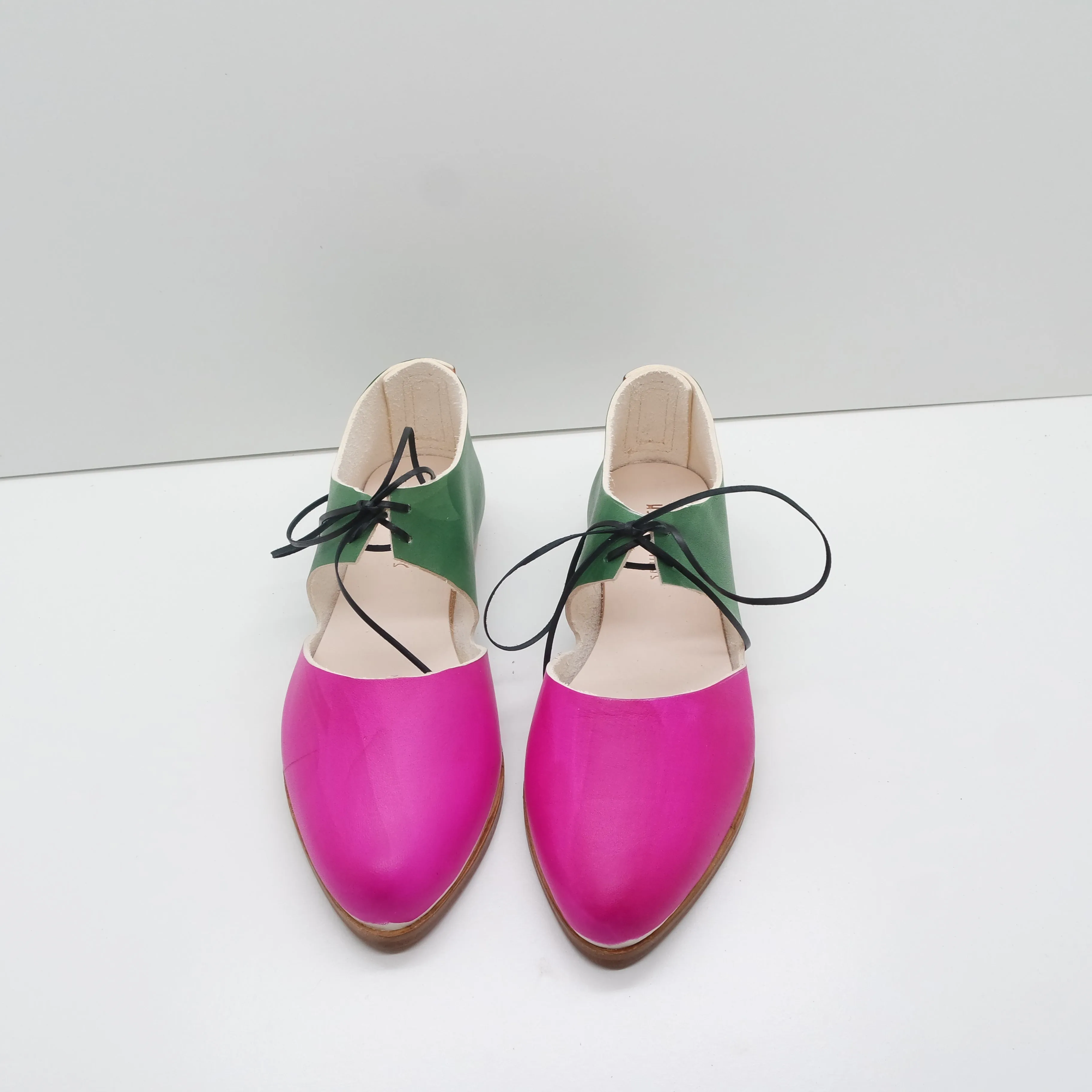 BBF24 SALE. SIZE 36. THE MARY. T RAMBUTAN PINK W BUKO LEAF. 2CM