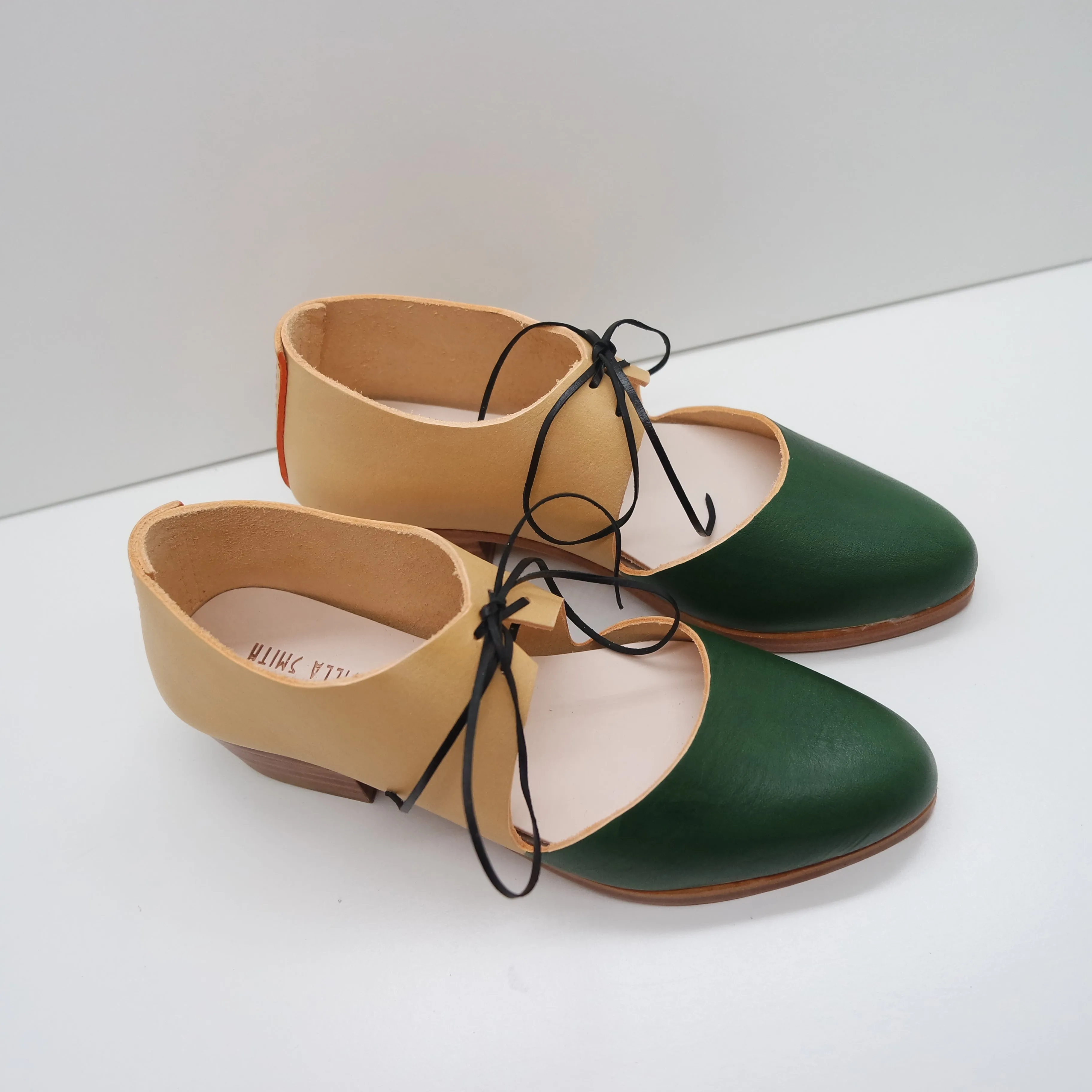 BBF24 SALE. SIZE 37. THE MARY. BB BUKO LEAF W BUTTER BACK. LIMITED EDITION 3CM HEEL