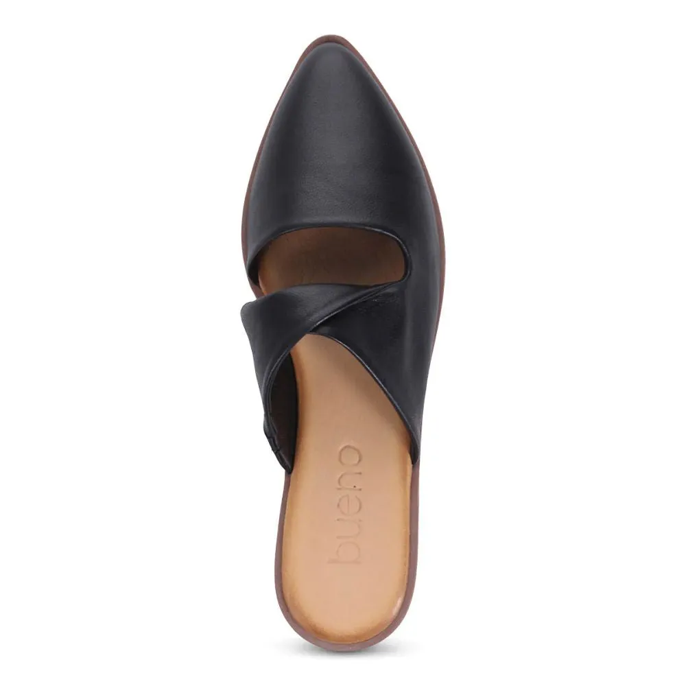 Bueno Women's Blakely Mule in Black