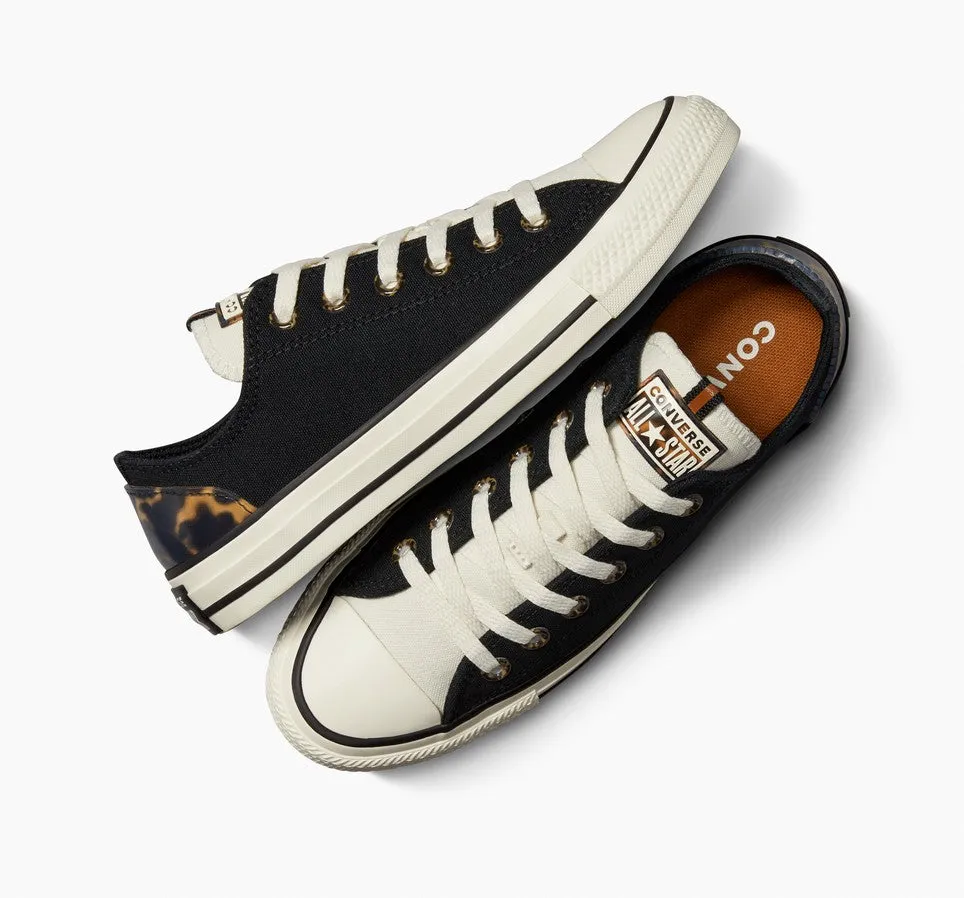 Chuck Taylor Animal Patch Lifestyle Shoes