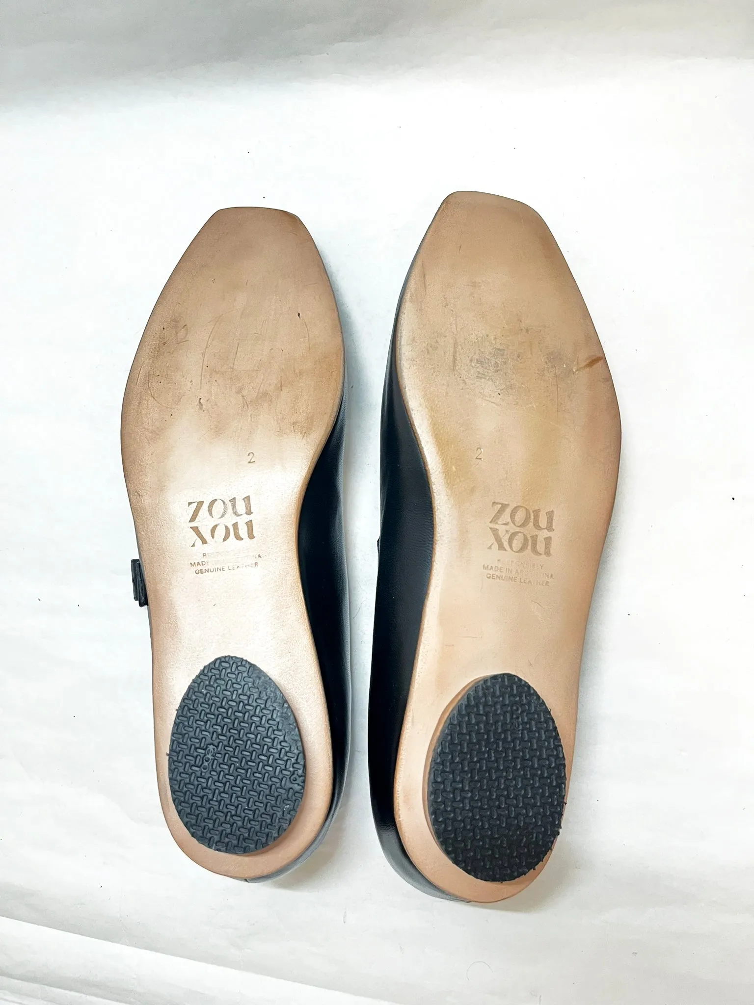 Eugenia Flat in Black Size 42