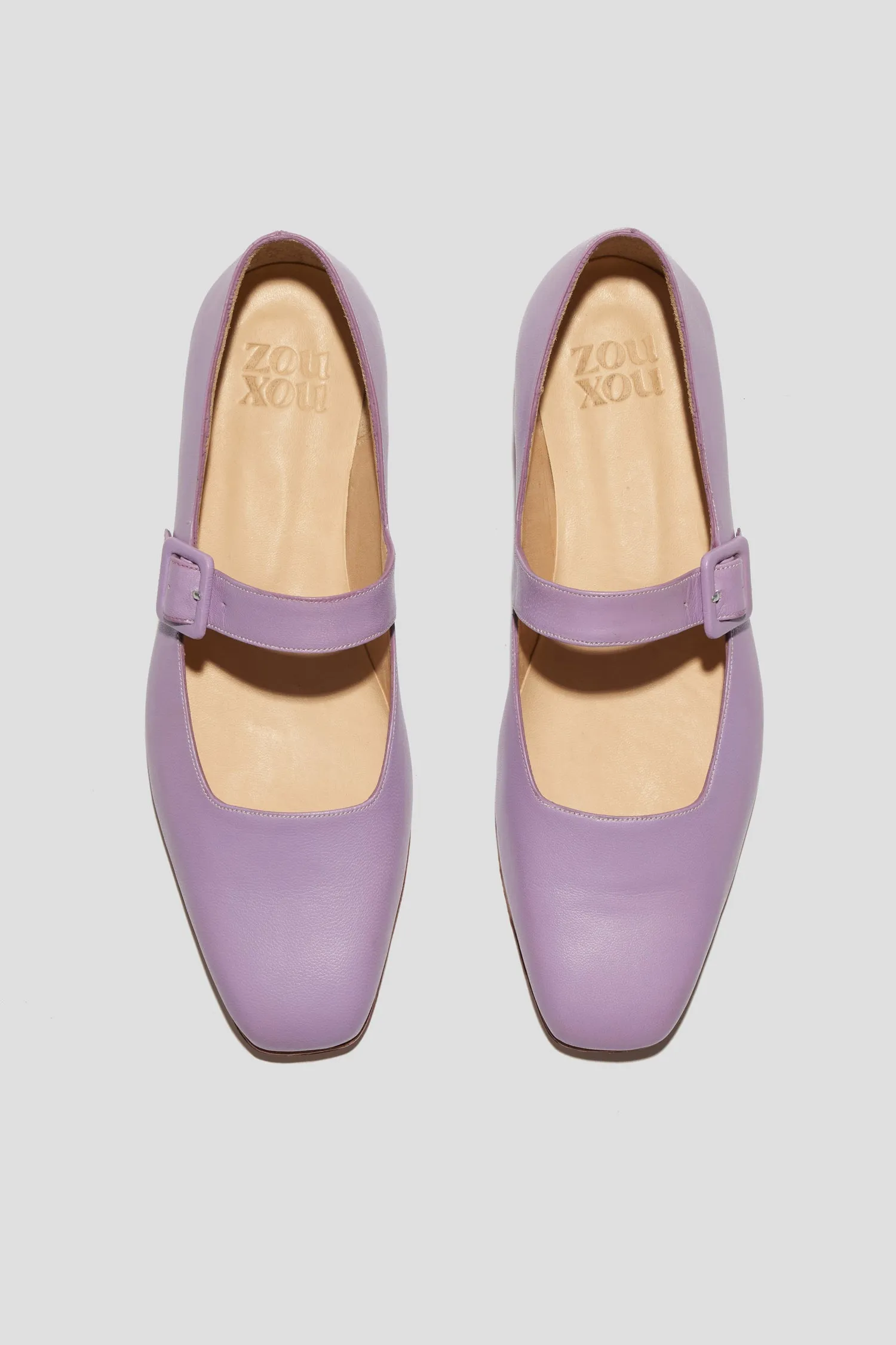 Eugenia Flat in Lilac