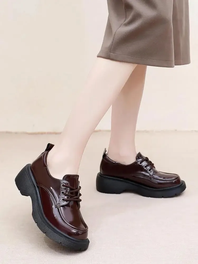 Hnzxzm New British College Style Lace-up Vintage Round Toe Pu Leather Jk Uniform Lolita Shoes Wedge Mid Heel Kawaii Sweet Girls Shoe