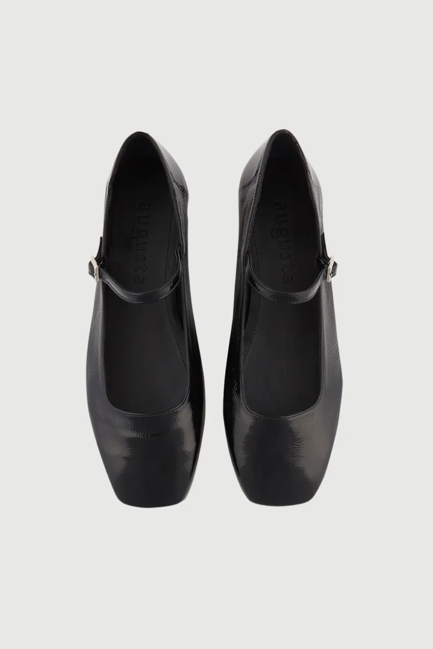 Julieta Mary Janes in Black Patent Leather