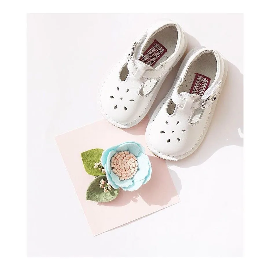 L'Amour Girls Classic 751 White Leather Mary Janes