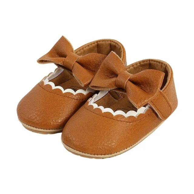 Lilyan Baby Girls' Flat Shoes