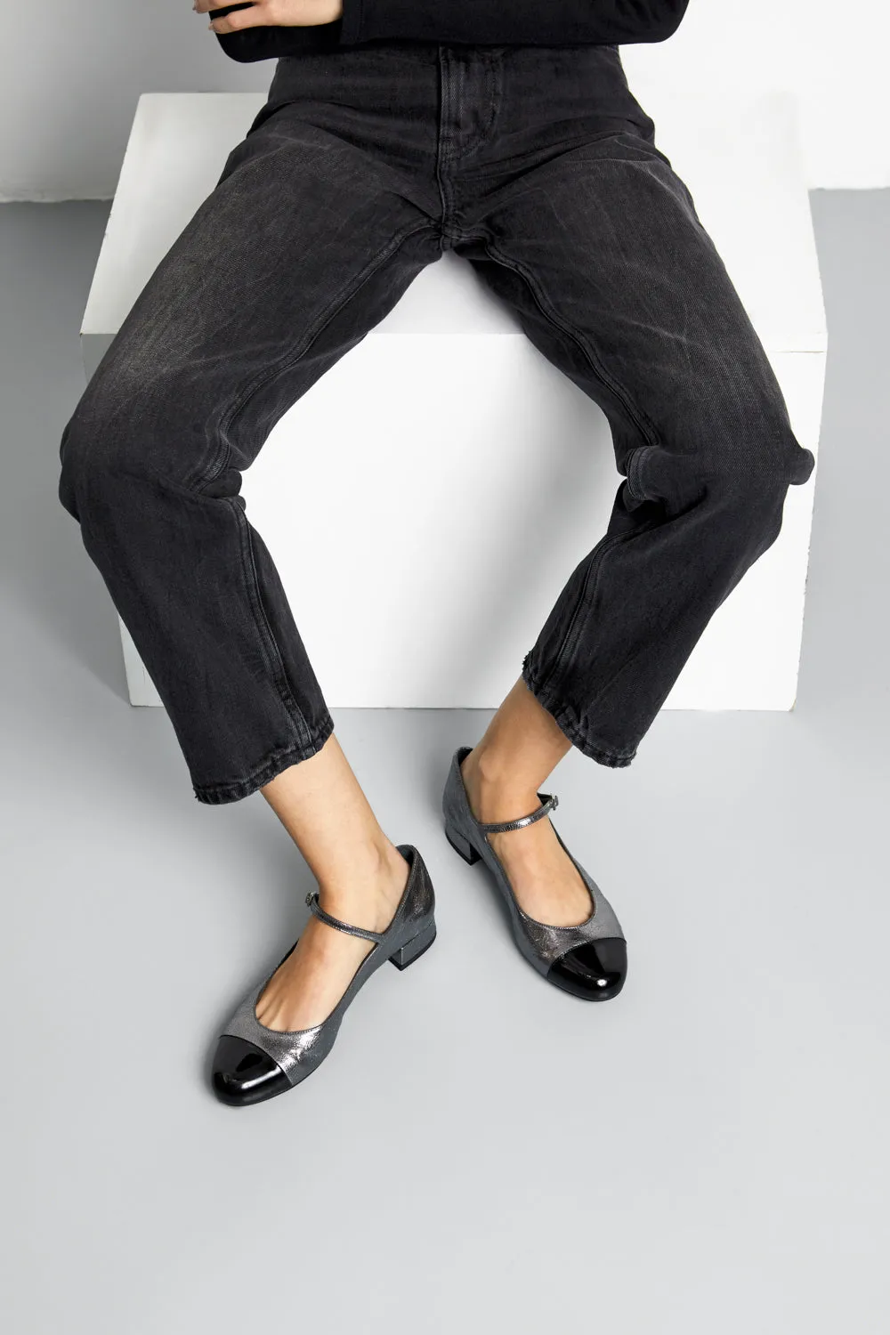 Lola Mary Janes in Charcoal-coloured Metallic Leather