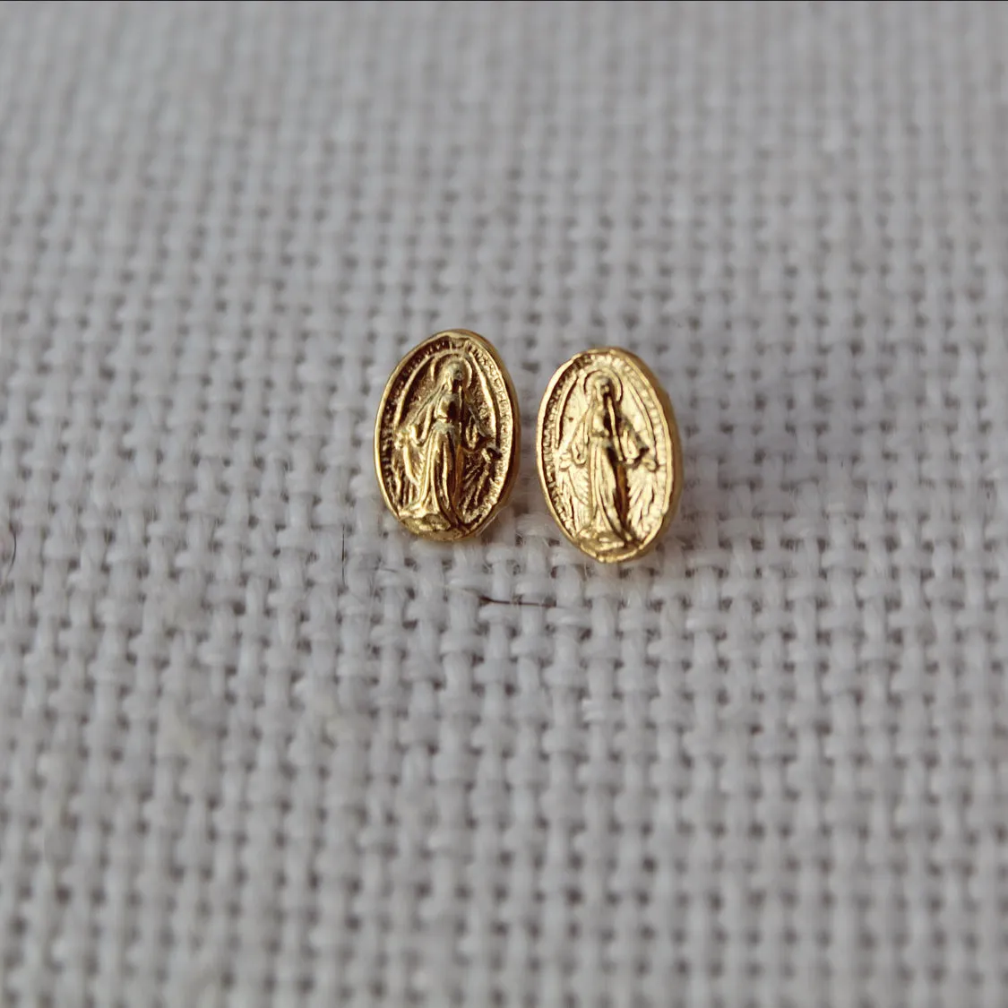 Miraculous Medal Earrings in Vermeil