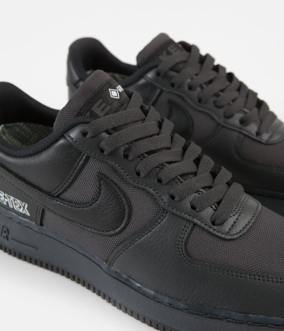 Nike Air Force 1 GTX Shoes - Anthracite / Black - Barely Grey