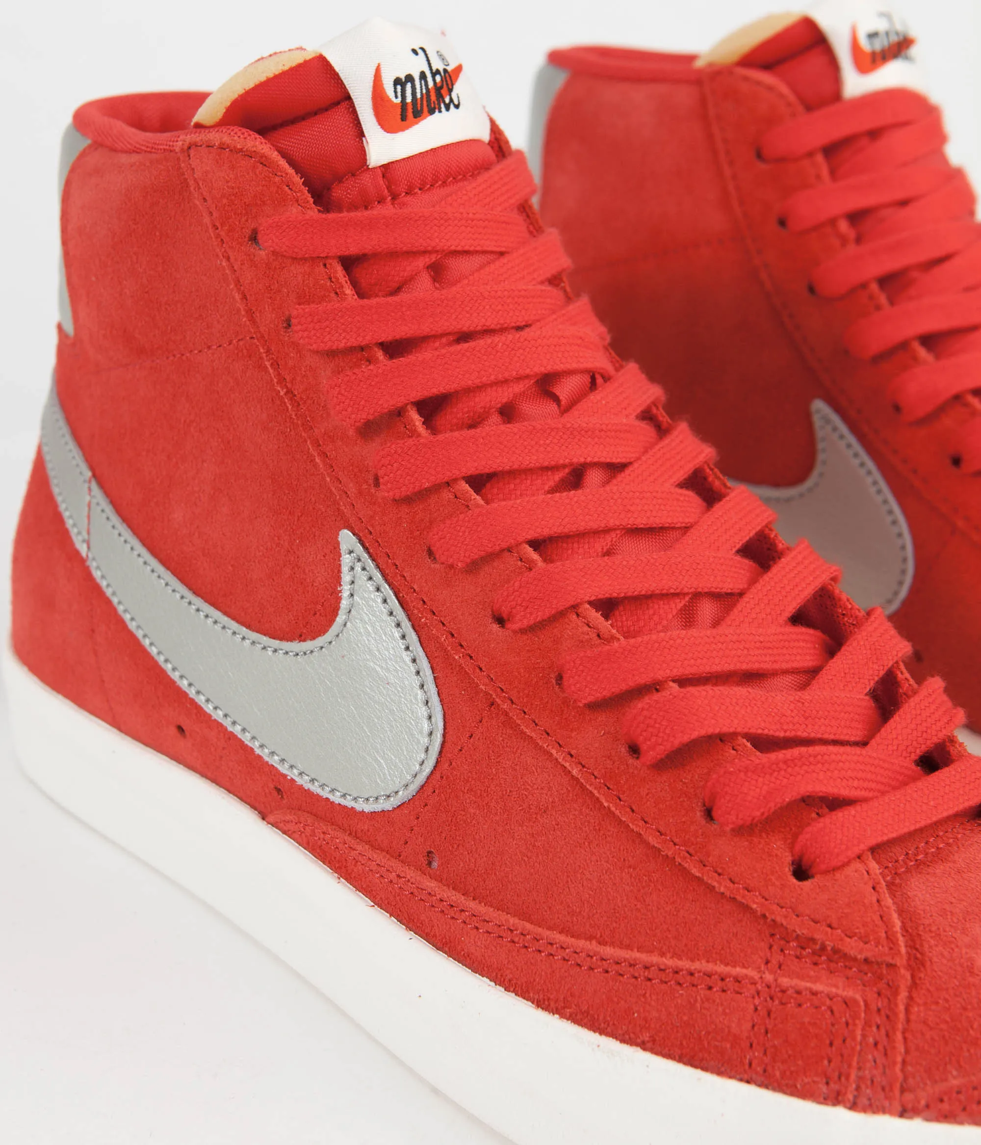 Nike Blazer '77 Shoes - University Red / Metallic Silver - Sail