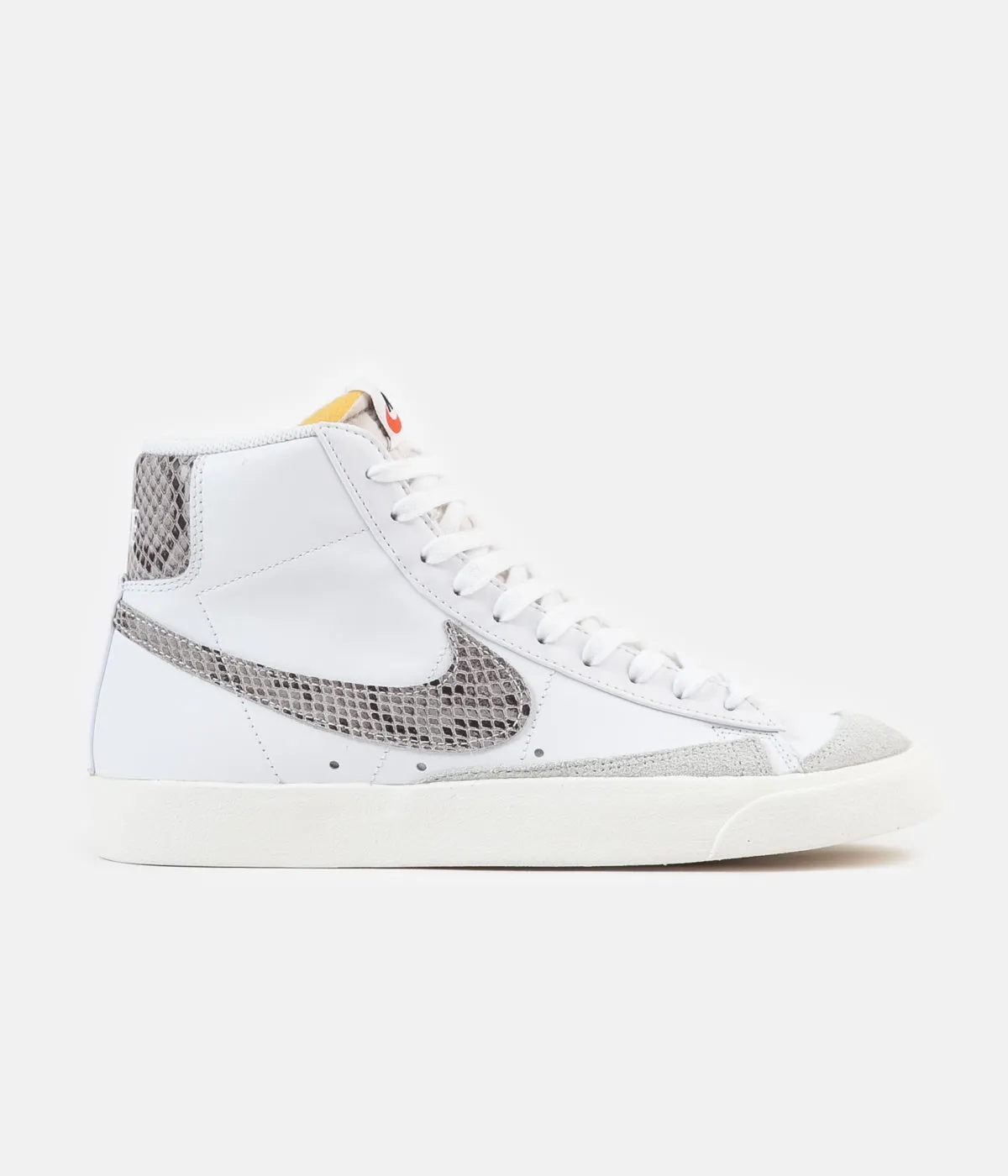 Nike Blazer Mid 77 Vintage Shoes - White / Sail