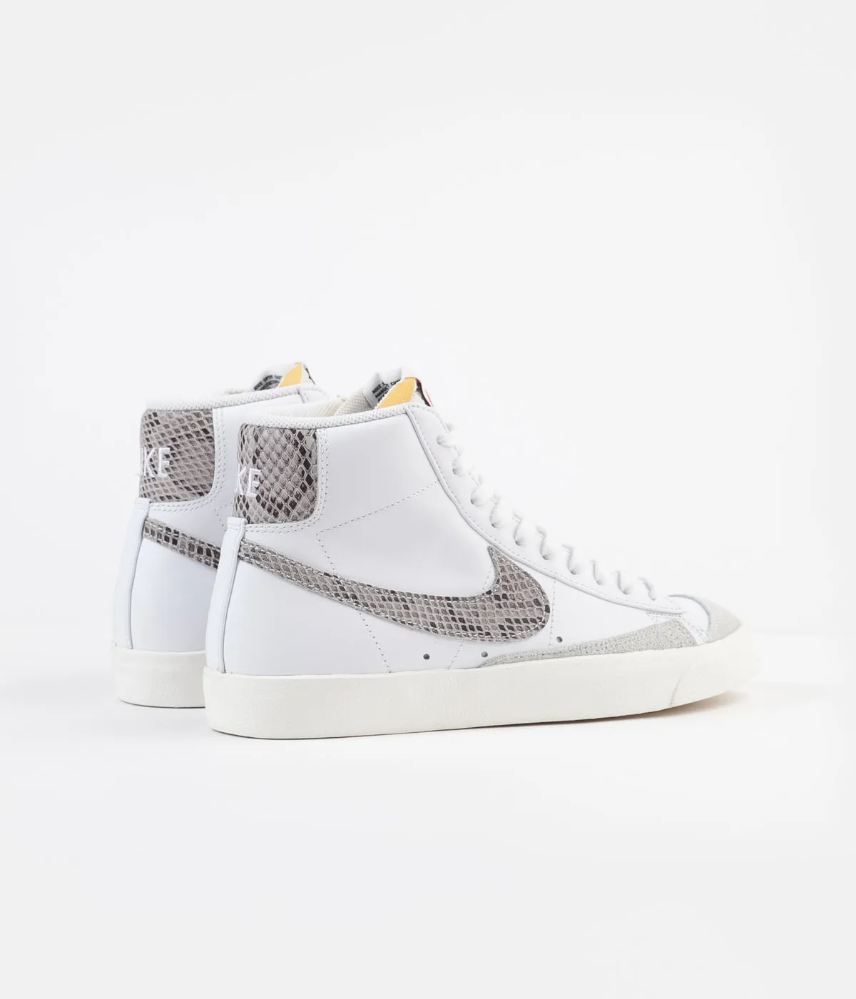 Nike Blazer Mid 77 Vintage Shoes - White / Sail