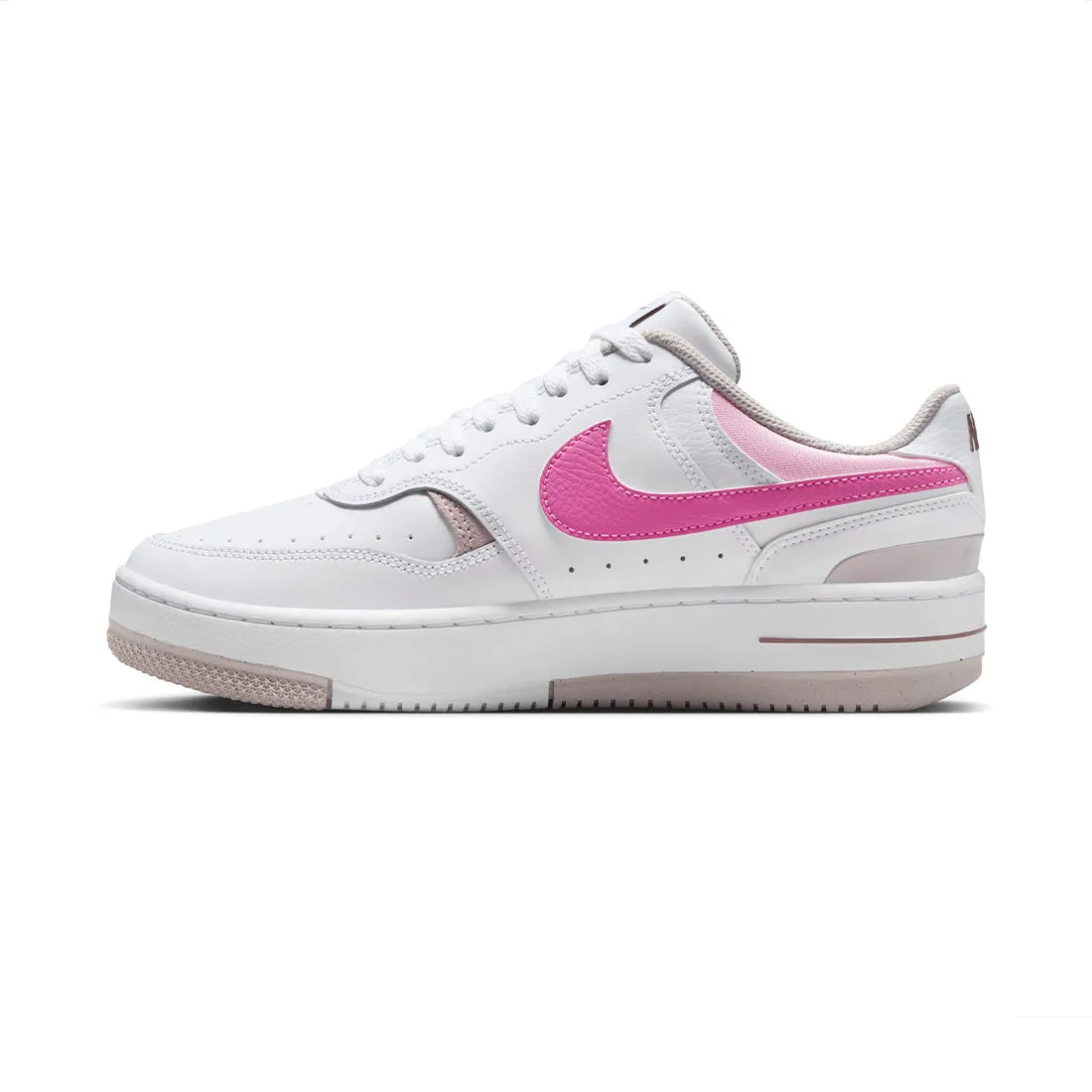 Nike Gamma Force Women's Shoes in White