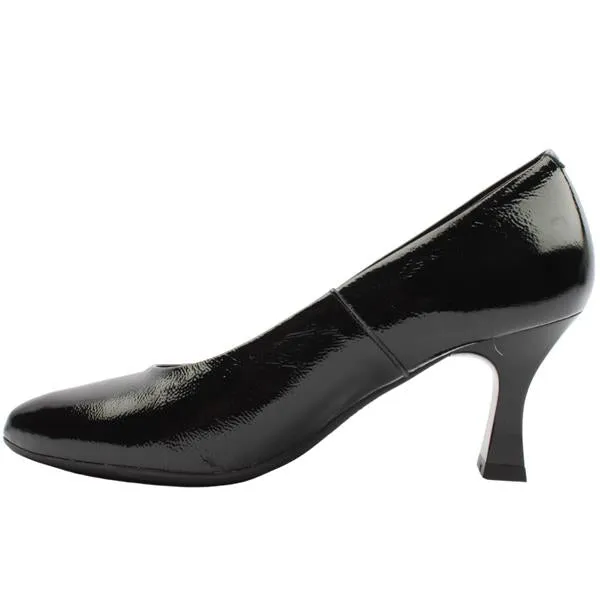 Pitillos Black Patent Court Shoe