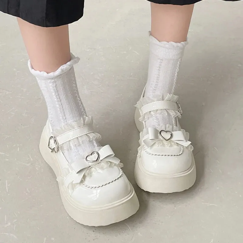 Sohiwoo Kawaii Lace Bowknot White Lolita Shoes Women 2022 Heart Buckle Platform Mary Janes Woman Japanese Style Patent Leather Jk Shoes