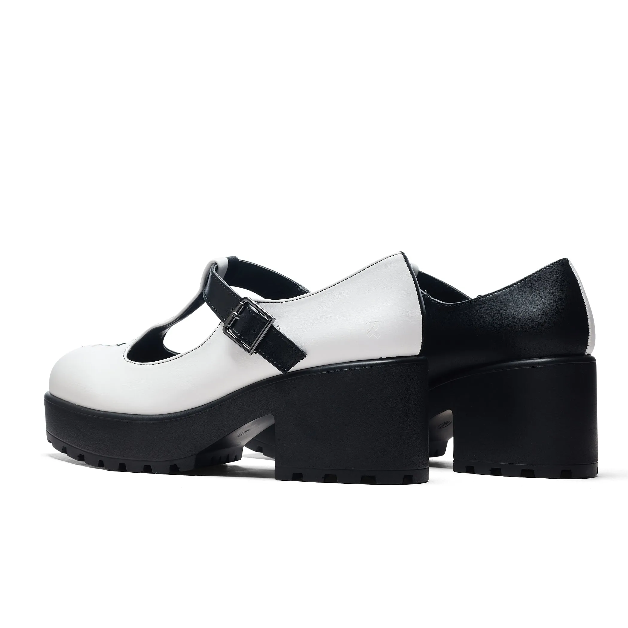 Tira Mary Janes ' Dead or Alive Edition'-White-Black-Size 6-Clearance