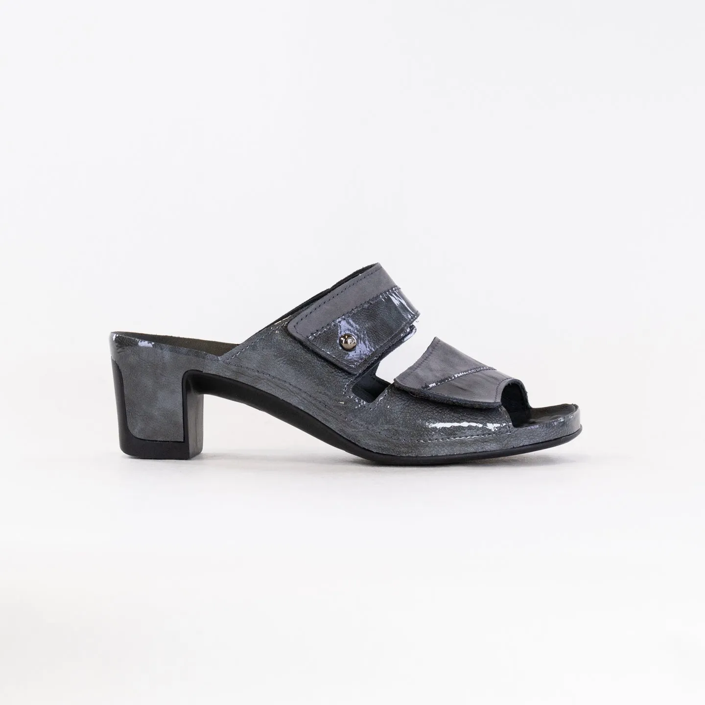 Vital Joy Mule Sandal (Women's) - Apache Grey Nubuck/Patent Leather