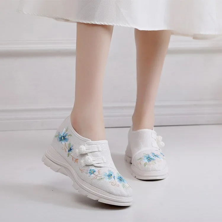 Women's Sun Ethnic Style Embroidered Height Canvas Shoes